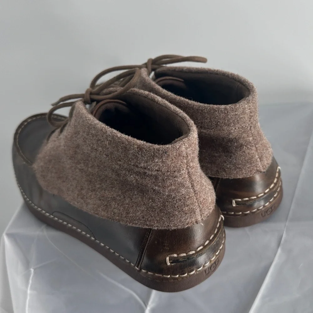 UGG Kaldwell Men's Brown Leather Tan Wool Moc Toe Chukka Ankle Boot Vibram sole